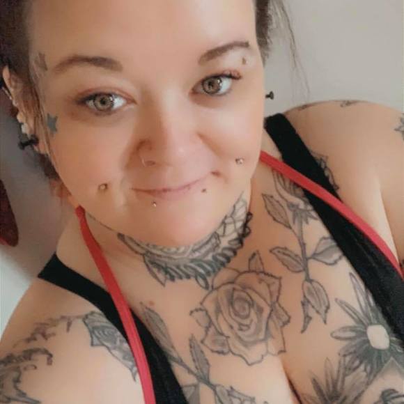 Meet your Posher, Lisa - Picture 1 of 1